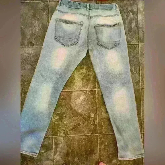 MEN'S PHANTOM BUTTON UP JEANS SIZE 33 - Picture 2 of 7